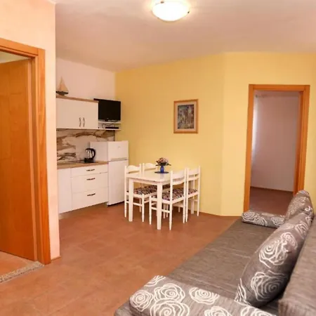 Gogi Apartament