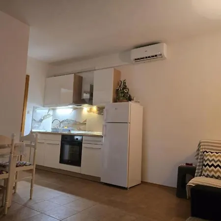 Gogi Apartament *
