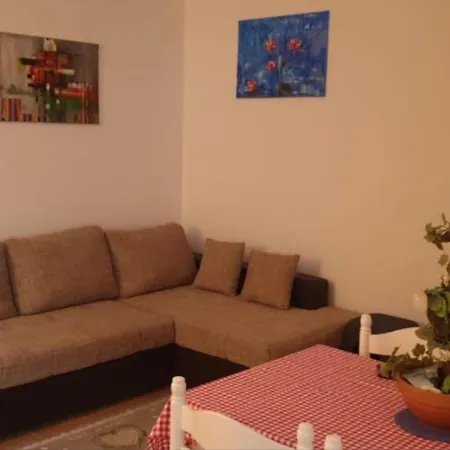 Apartament Gogi